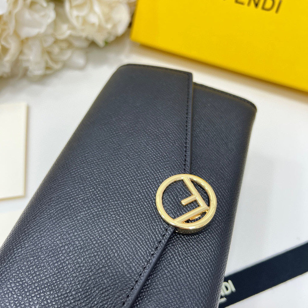 Fendi Chain Wallet Bag Black Trend 19x10.5x3.5cm